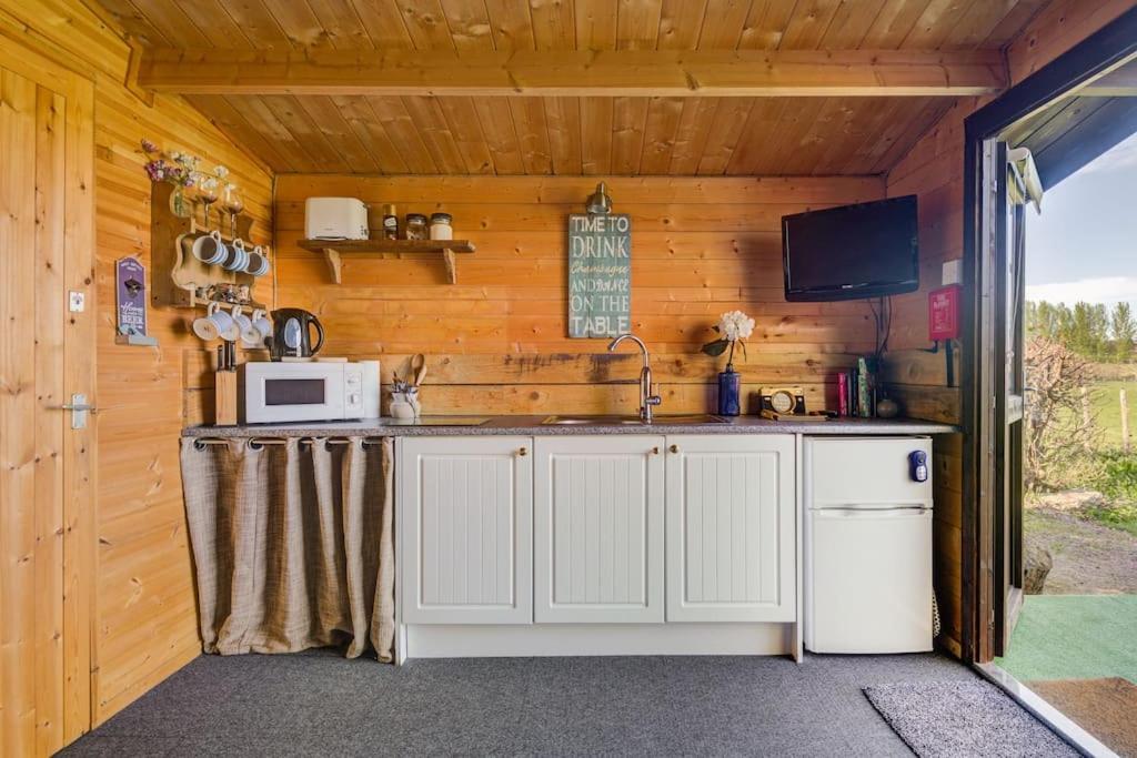 Вилла Secret & Secluded Sedlescombe Баттл Экстерьер фото